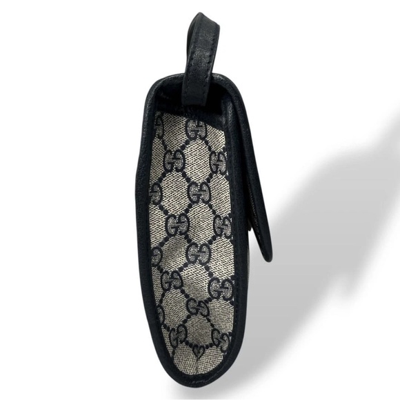 Gucci Beige and Black Monogram Shoulder Bag - Picture 2 of 16